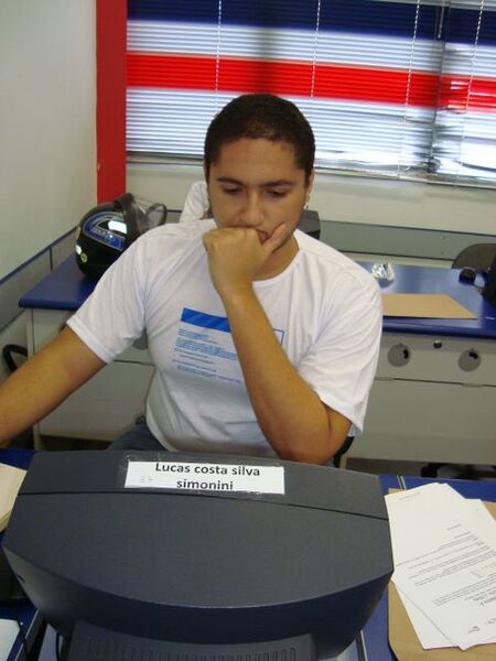 Arquivo:Lucas Prova.jpg