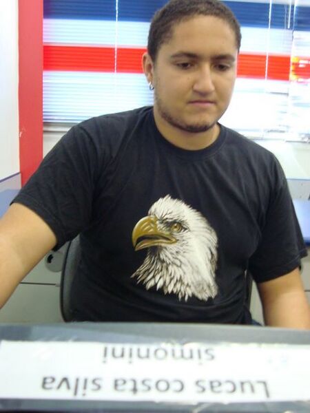 Arquivo:Lucas Aquecimento.jpg